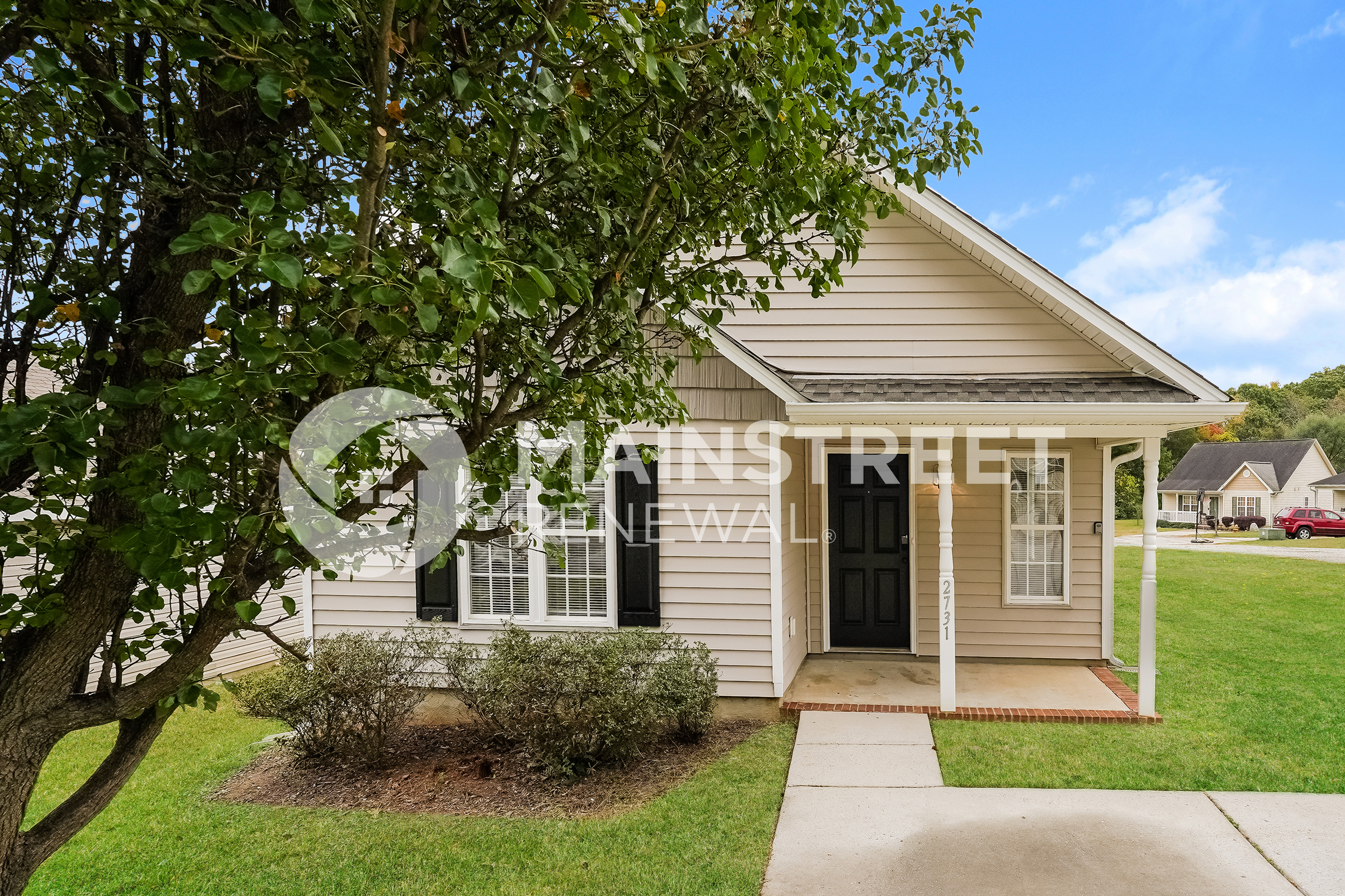 2731 Lomond St Winston-Salem, NC 27127